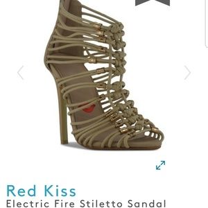 Red kiss electric fire cage gladiator knotted heel